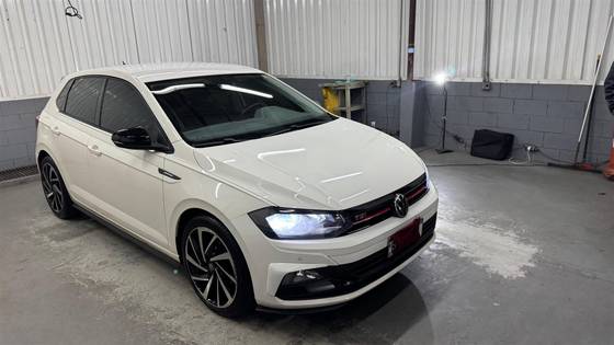 VOLKSWAGEN POLO 1.0 200 TSI COMFORTLINE AUTOMÁTICO VOLKSWAGEN POLO 1.0 200 TSI COMFORTLINE AUTOMÁTICO